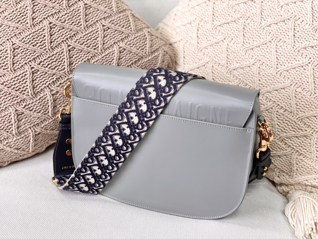 D10r large bobby bag box calfskin gray m9320 27 x 8 x 19.5 cm