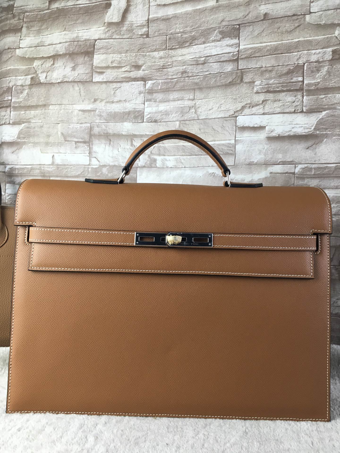 H**me5 kelly depeche briefcase epsom gold hardware brown 38 cm
