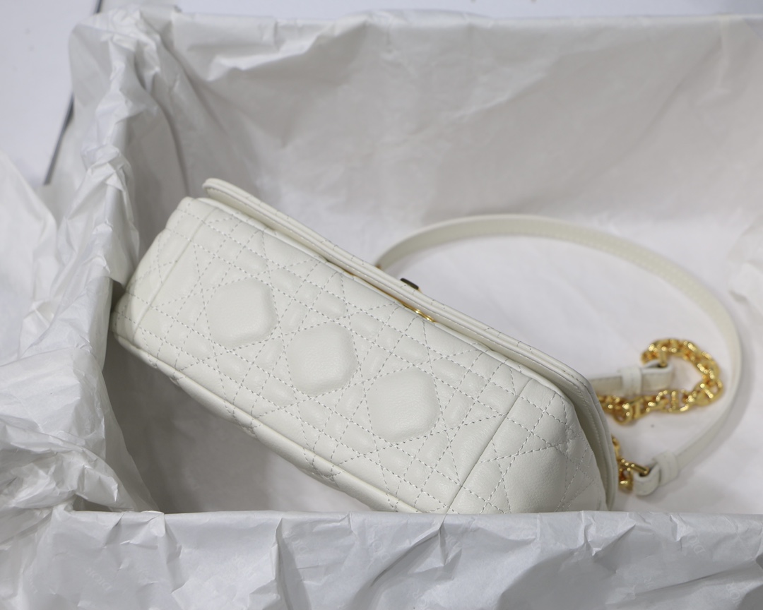 d10r small caro bag S*pple cannage calfskin white m9241 20 x 12 x 7 cm