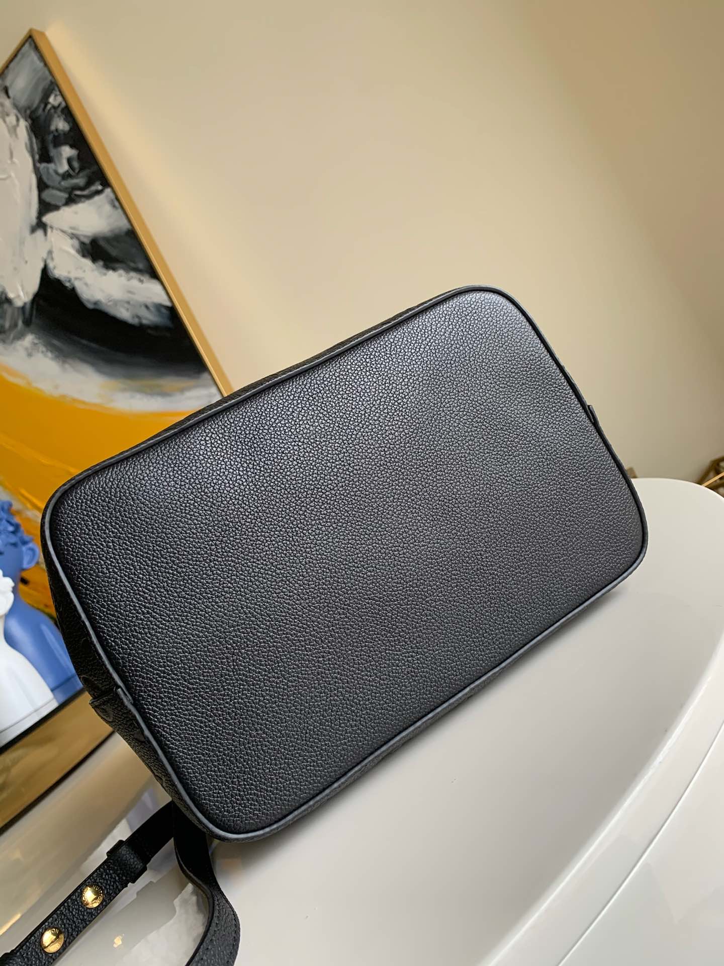 l0vis Vvtt0n nÉonoÉ mm monogram empreinte leather black m45306 26 cm