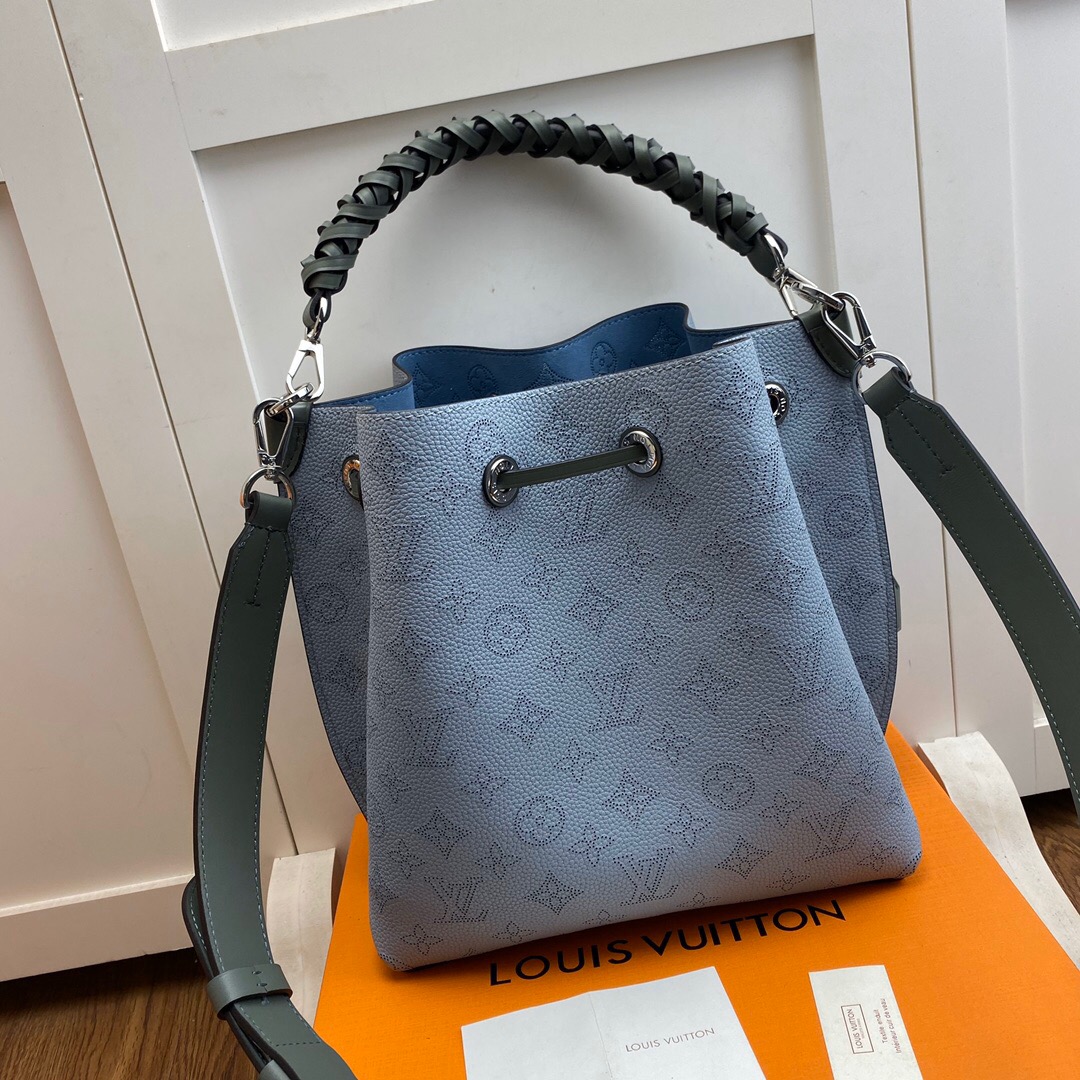 l0vis Vvtt0n muria mahina monogram motif sky blue m55801 25 x 25 x 20 cm