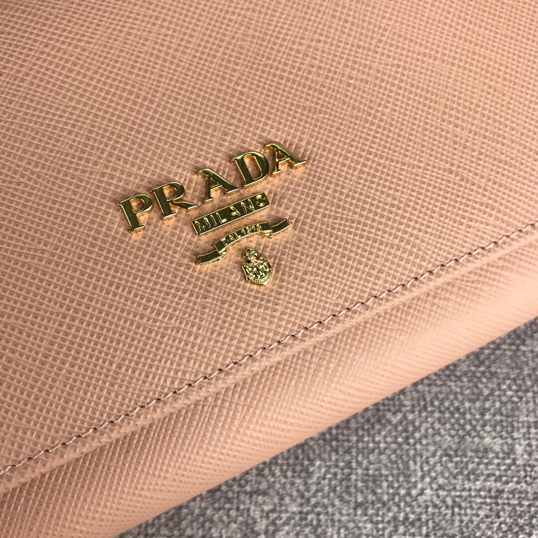 Pra*a large saffiano leather wallet cameo beige 1mh132 18.7 x 9.5 cm