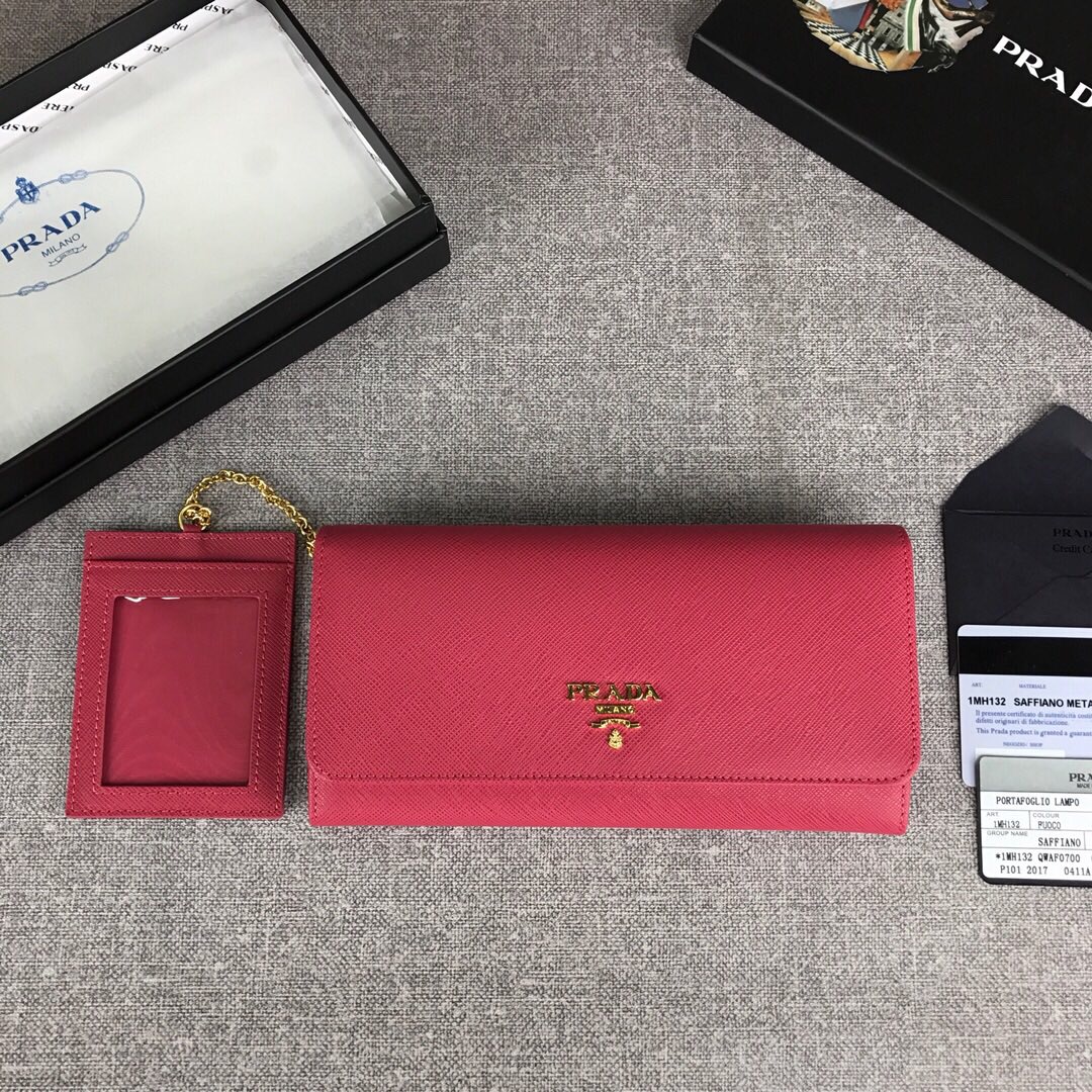 Pra*a large saffiano leather wallet crimson red 1mh132 18.7 x 9.5cm