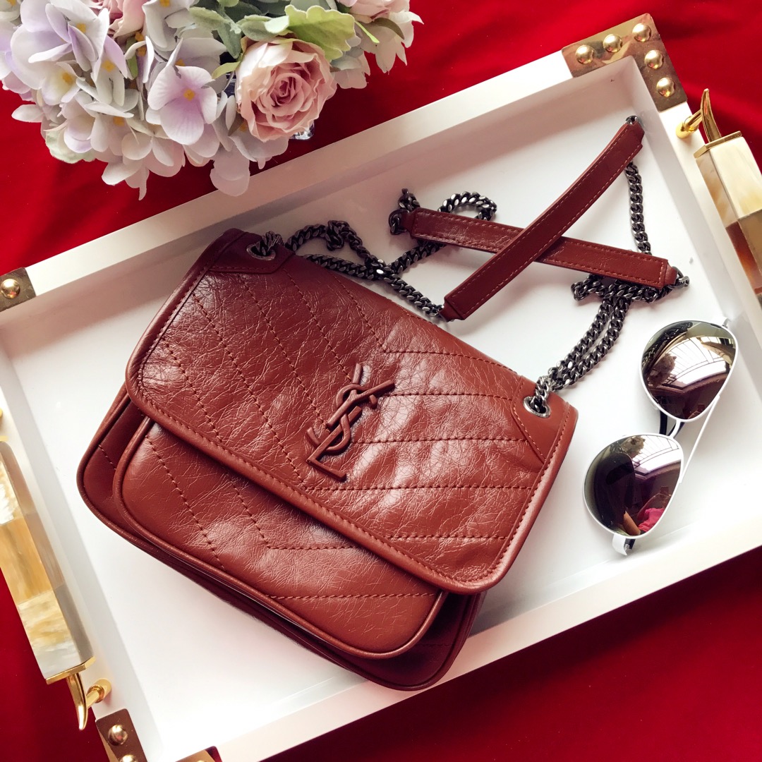 Y51 niki baby in lambskin leather tan 5330371 22 x 16.5 x 12 cm