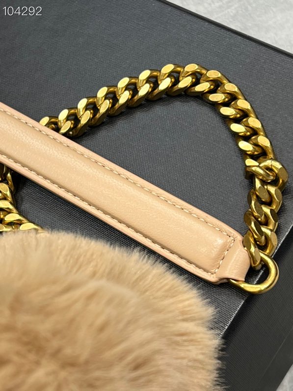 Y51 medium puffer bag in merino shearling and lambskin light brown 577475 35 × 23 × 13.5 cm