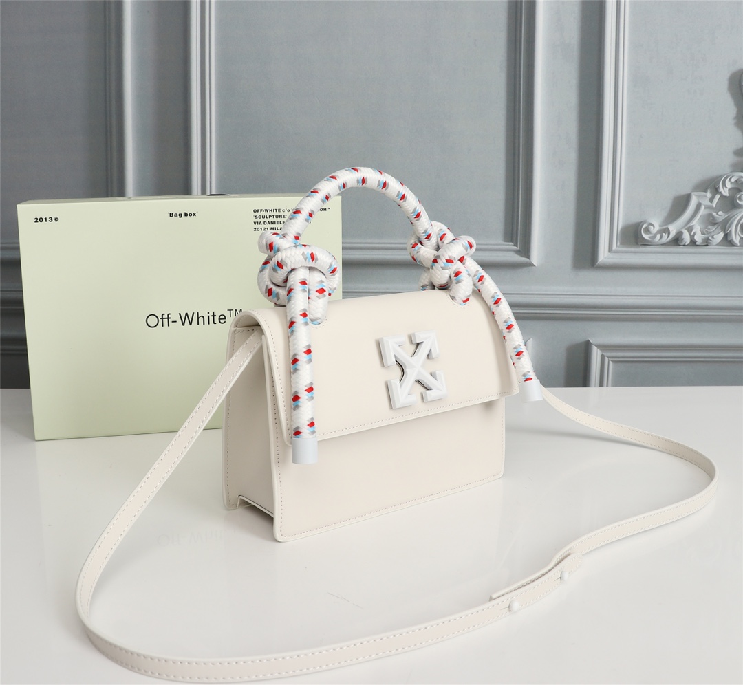 OFF WHITE 1.4 Jitney Gummy Bag Rope Handle White 14756873 22 × 16 × 7 cm