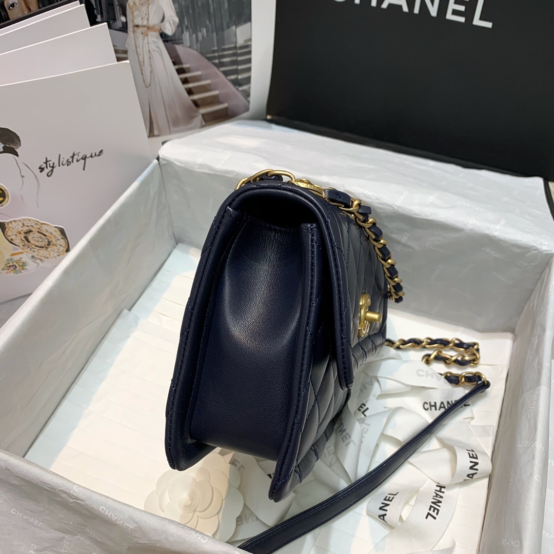 Ch**el small retro flap button bag in leather navy as2054 19 x 16 x 6.5 cm