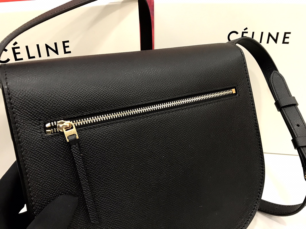 Ce1i*e medium trotteur bag in leather black 23 cm