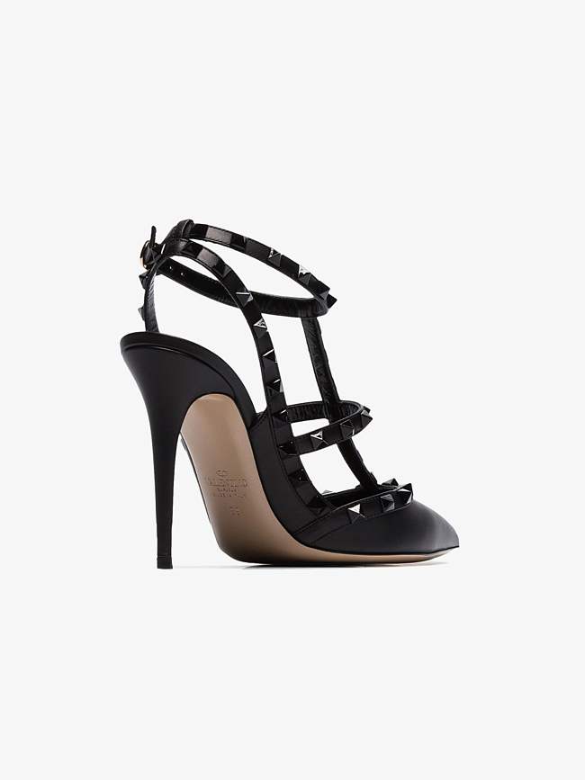 Va1e*ntin0 black leather rockstud high heels 01