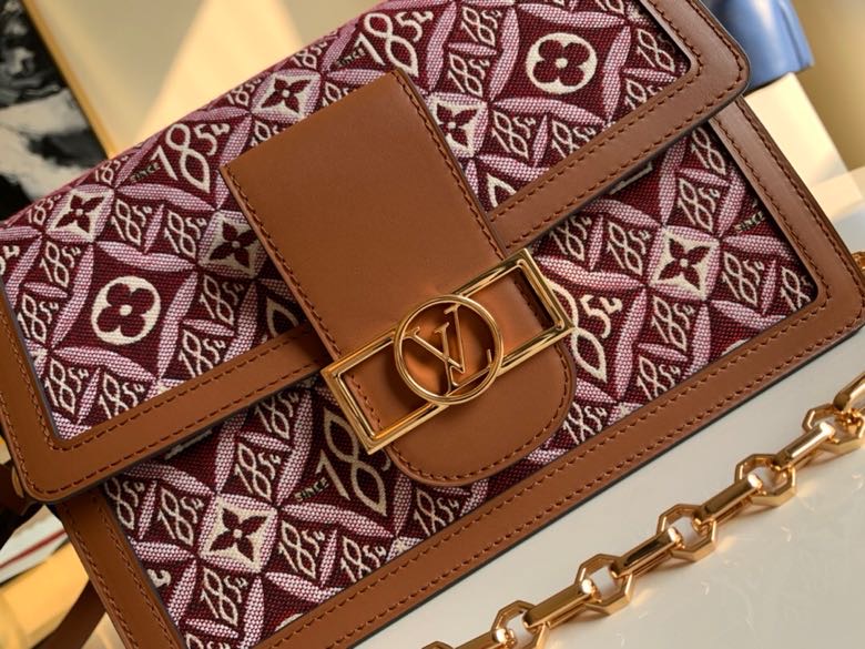 l0vis Vvtt0n since 1854 dauphine mm monogram flowers red m57211 25 x 17 x 10.5 cm