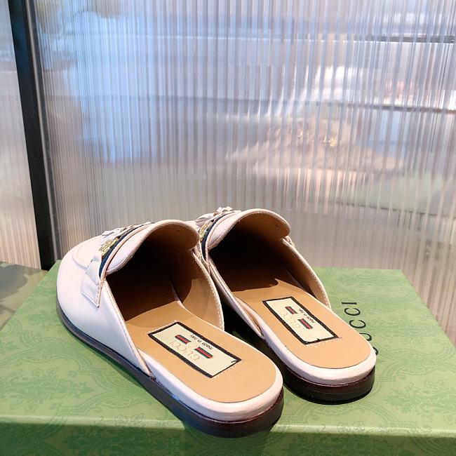 Gvc*1 slippers 01