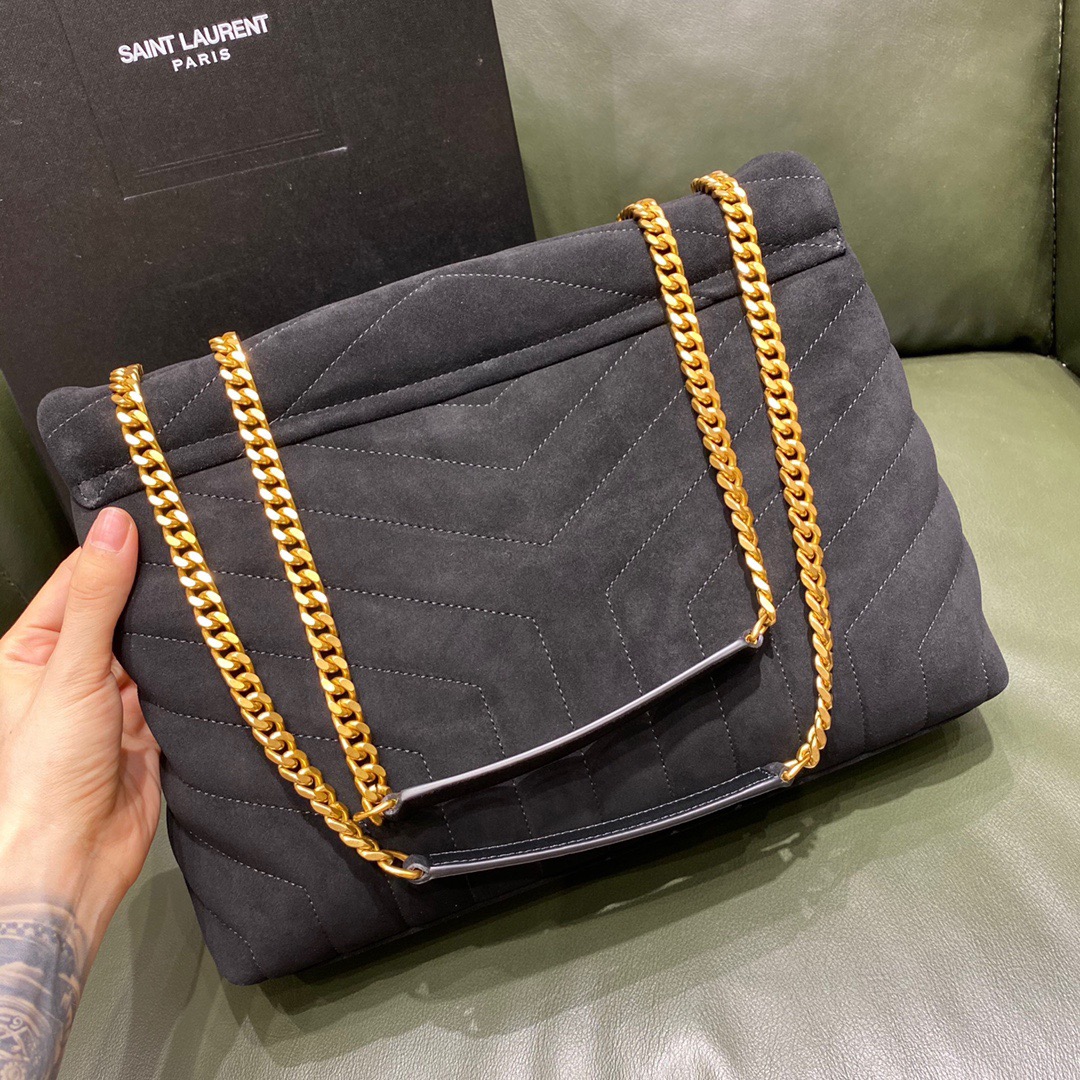 Y51 medium loulou in matelassé "y" black suede 5749461 32 x 22 x 12 cm