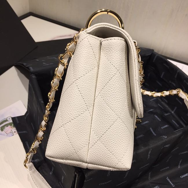 Ch**el small grained calfskin flap bag white as1459 16 x 23 x 9 cm