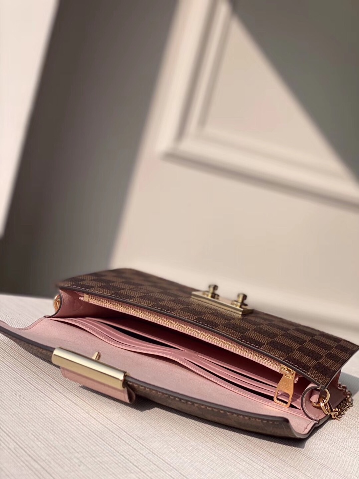 l0vis Vvtt0n croisette chain wallet damier ebene magnolia pink n60287 21 x 13.5 x 5 cm