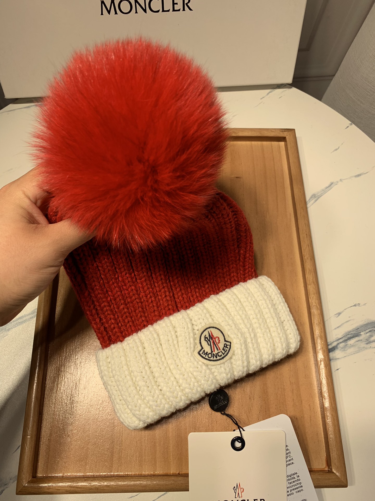 Moncler Hat 01