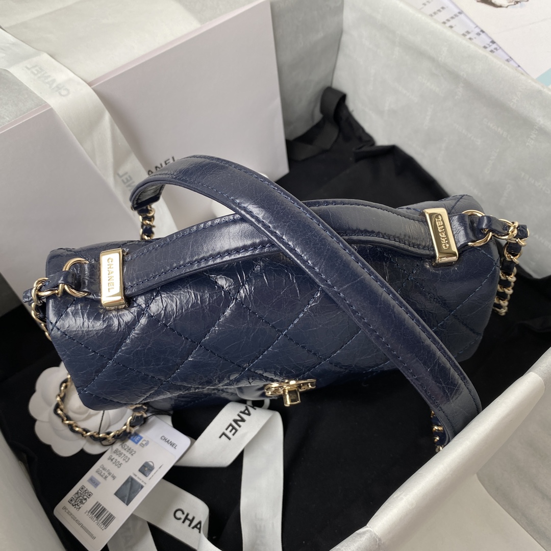 Ch**el mini flap bag with top handle crumpled leather navy blue as2892 20 x 15 x 6.5 cm