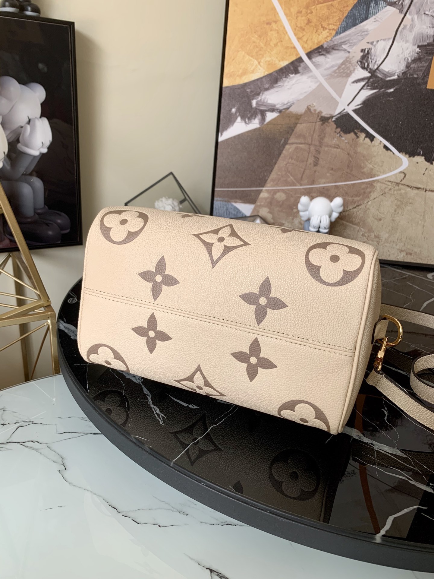 l0vis Vvtt0n speedy bandoulière 25 bicolor monogram pattern creme/beige m58947 25 x 19 x 15 cm