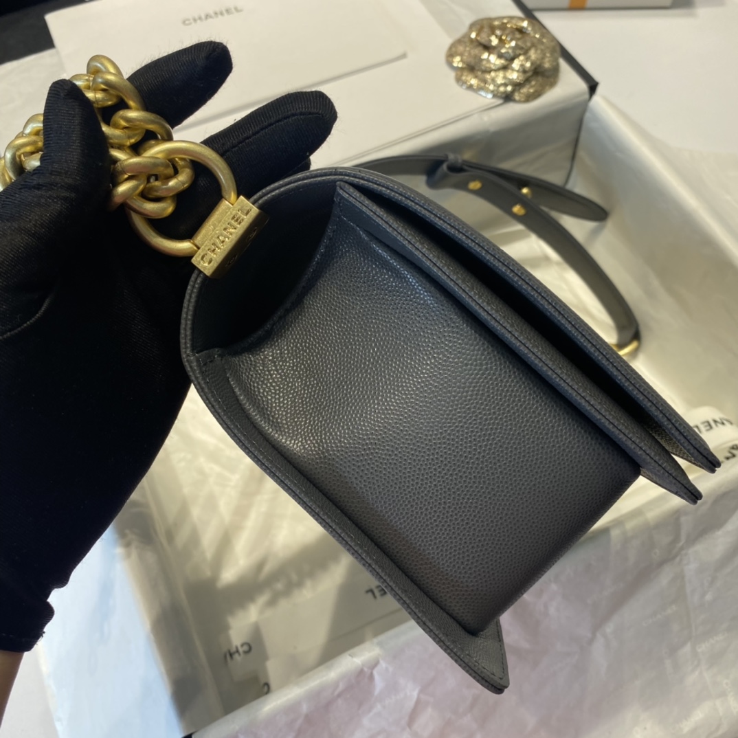 Ch**el medium boy bag classic gold-tone metal grained leather dark gray a67086 25cm