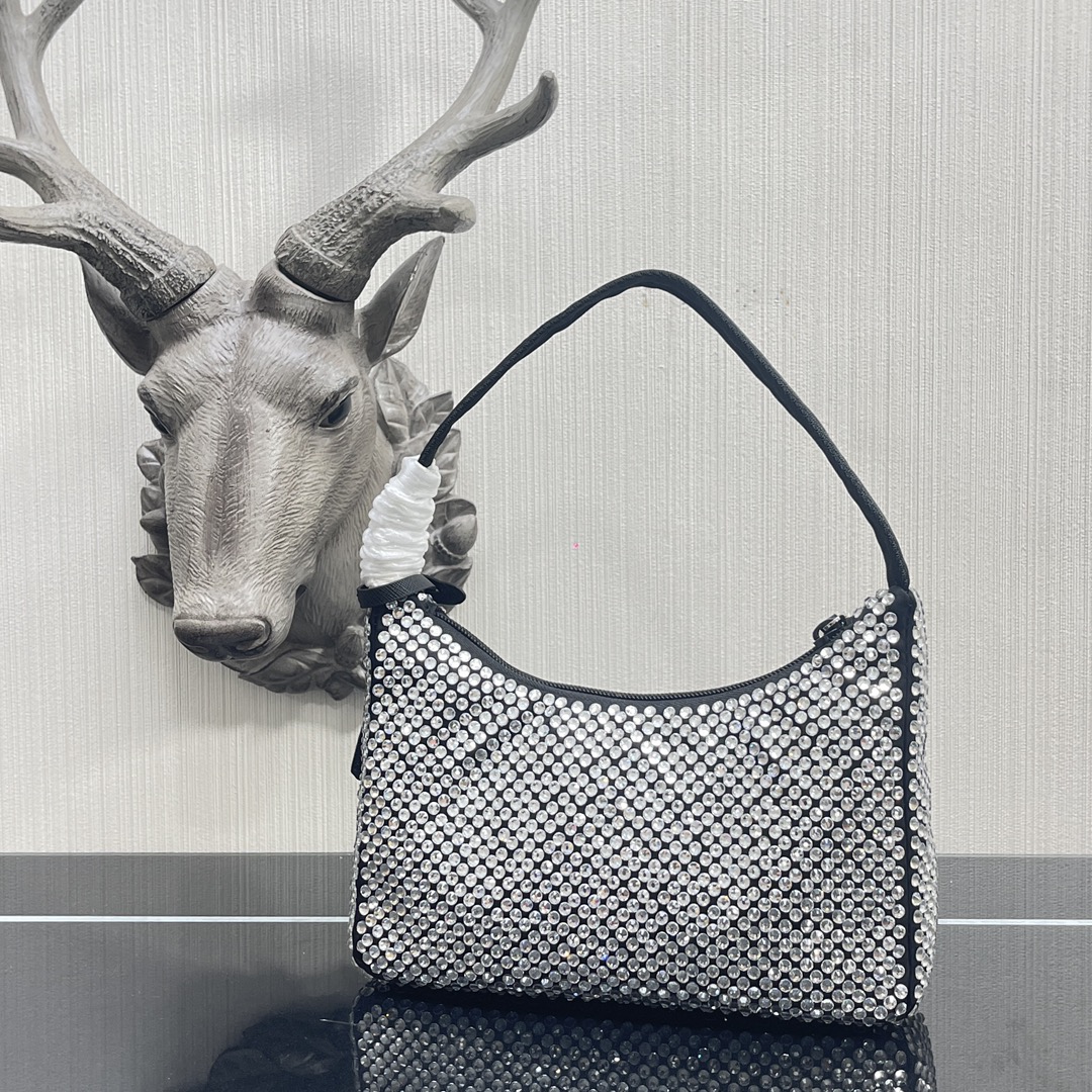 Pra*a re-edition 2000 satin mini bag black 1ne515 22 x 12 x 6 cm