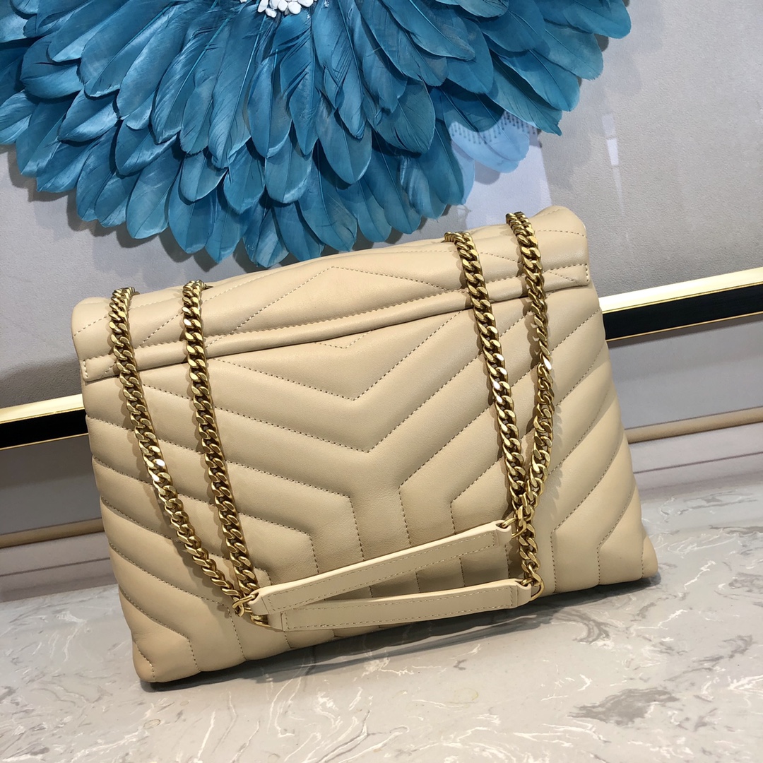 Y51 medium loulou matelassé "y" leather beige gold-tone metal 574946 31 x 22 x 10 cm