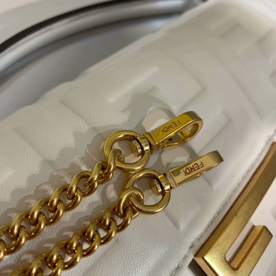 F**di small nappla leather white 8bs017 18 x 4 x 11 cm