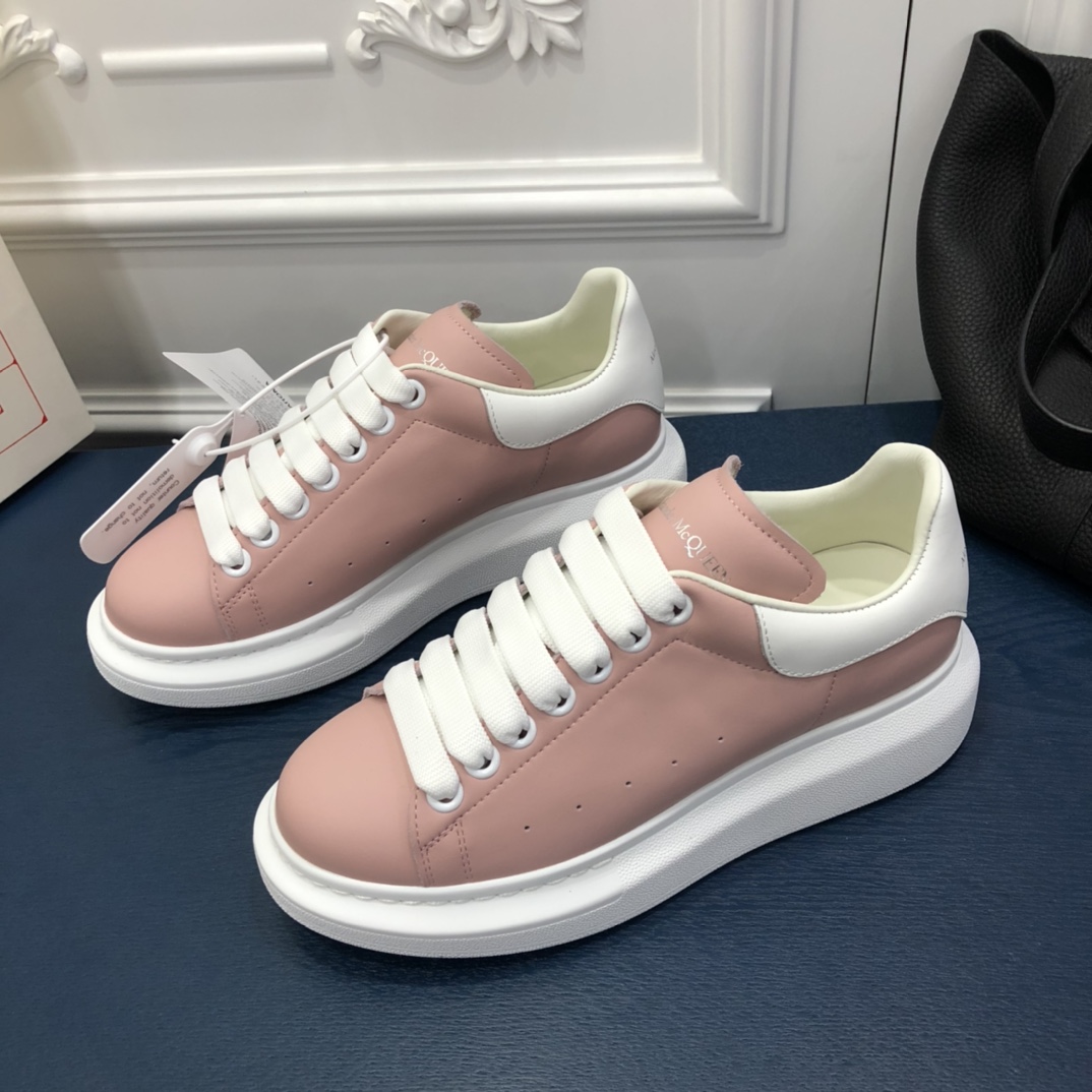 a1exa*der Mcqv*en oversized sneaker pastel pink/white