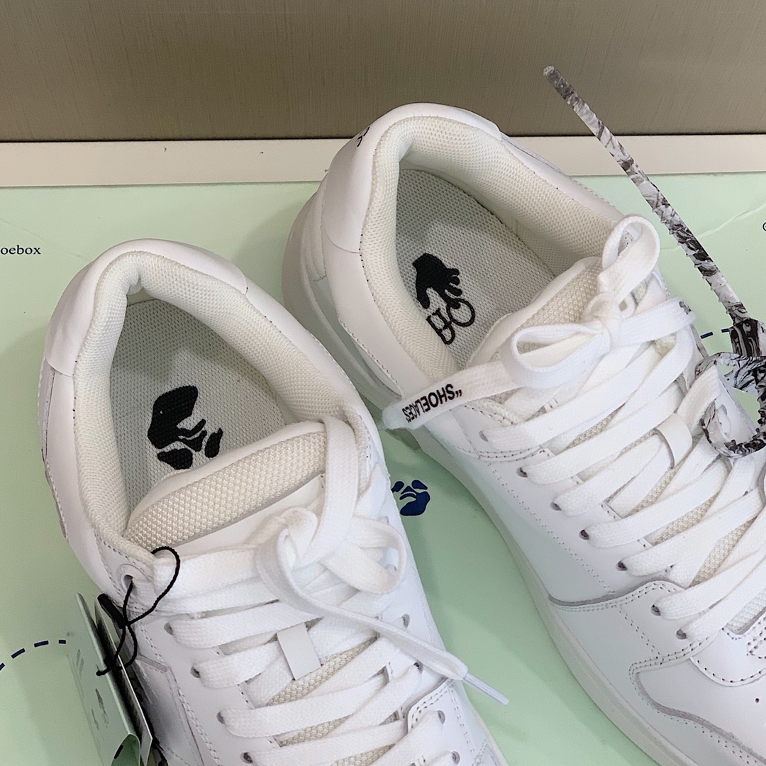 Off White Low Top Sneakers White