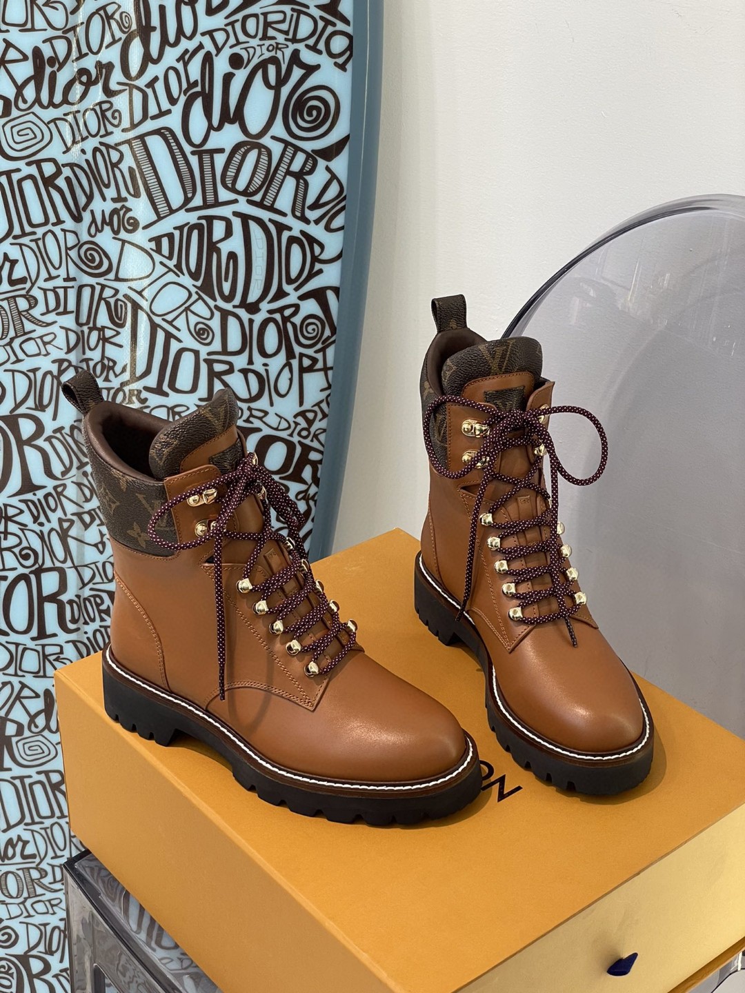 l0vis Vvtt0n territory flat ranger cognac 1a969v