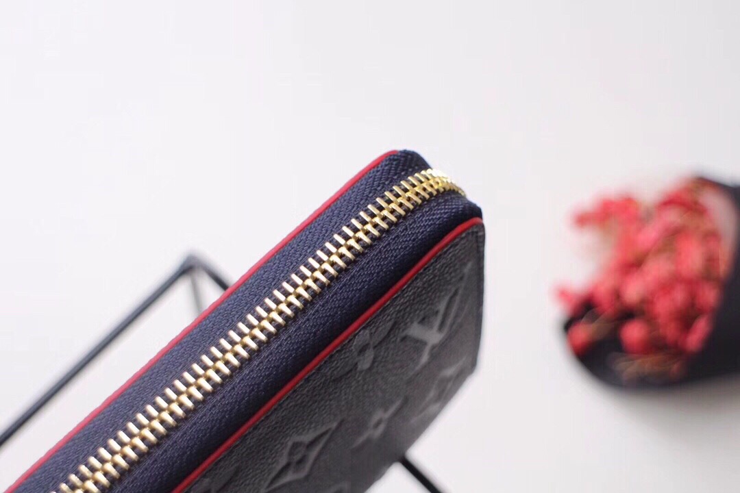 l0vis Vvtt0n zippy wallet monogram leather marine rouge m62121 19.5 x 10 cm