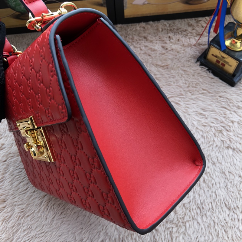 Gvc*1 padlock small top handle bag signature leather red 453188 28 x 19 x 11 cm