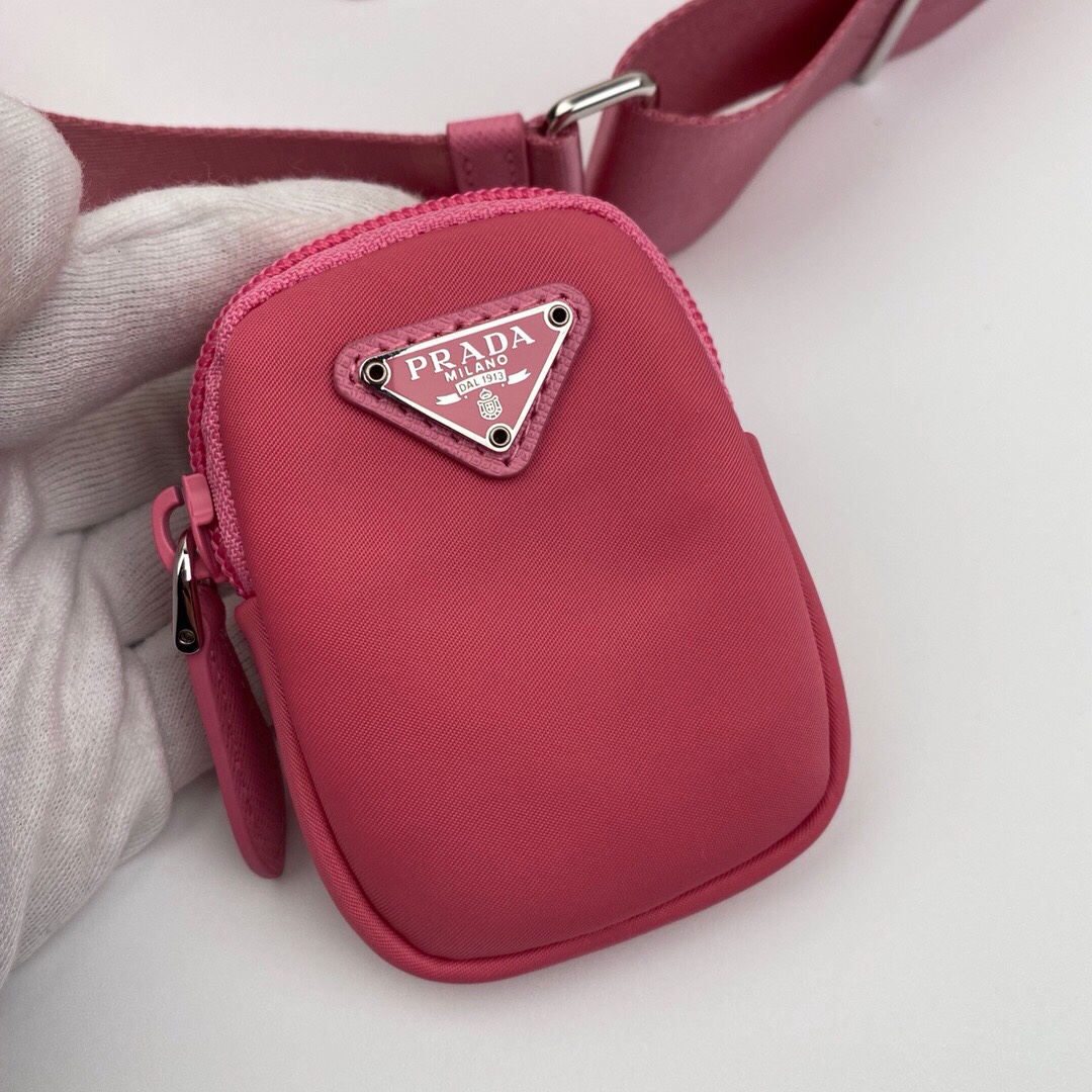 Pra*a re-edition 2005 hobo camera nylon bag pink 1bh153 20 x 15 x 5 cm