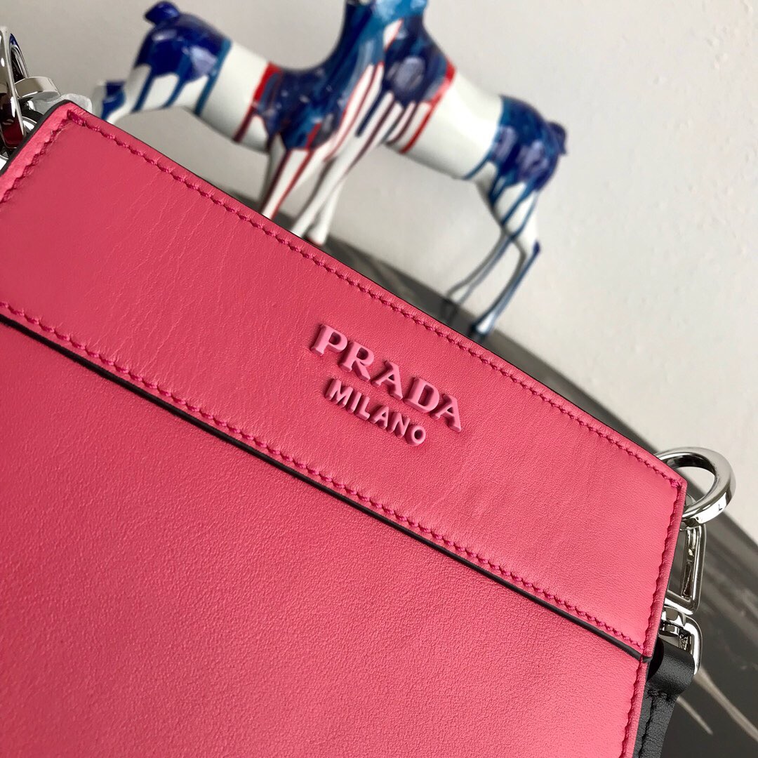 Pra*a small margit leather bag pink 1bc082 20 x 7 x 20 cm