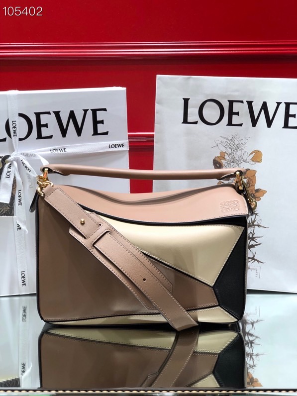 L0ew* puzzle bag 29cm
