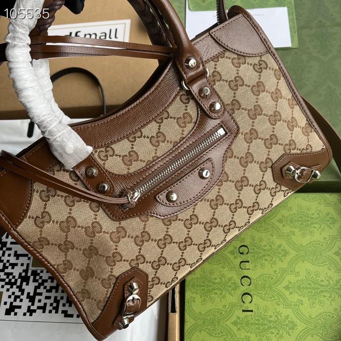 Gvc*1  inside the board bag 30cm