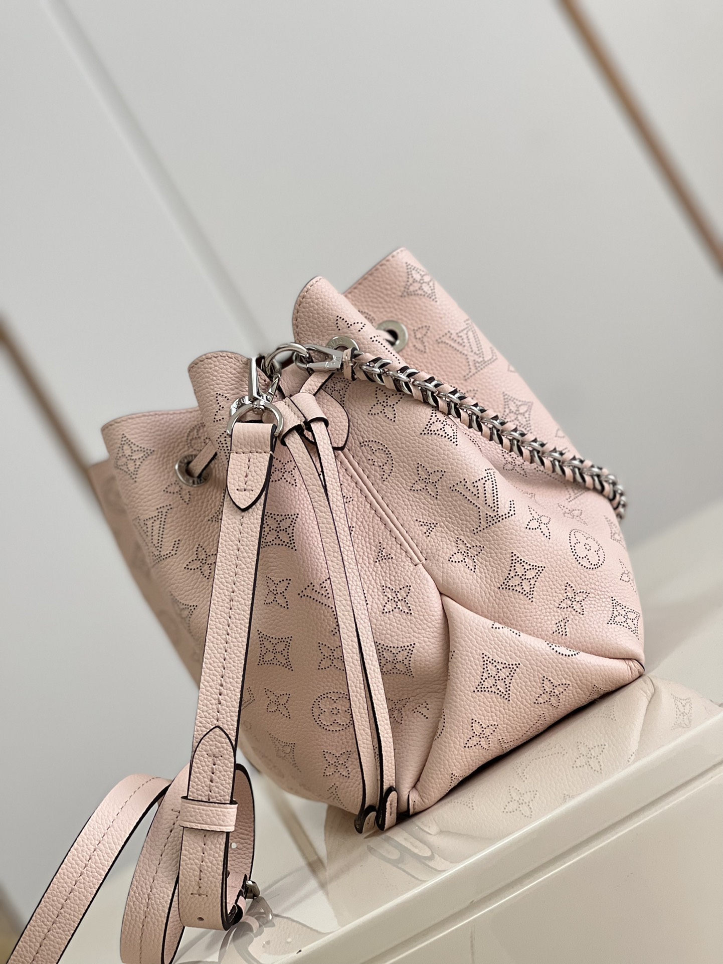 LV M59203 Bella Tote BAG 32CM