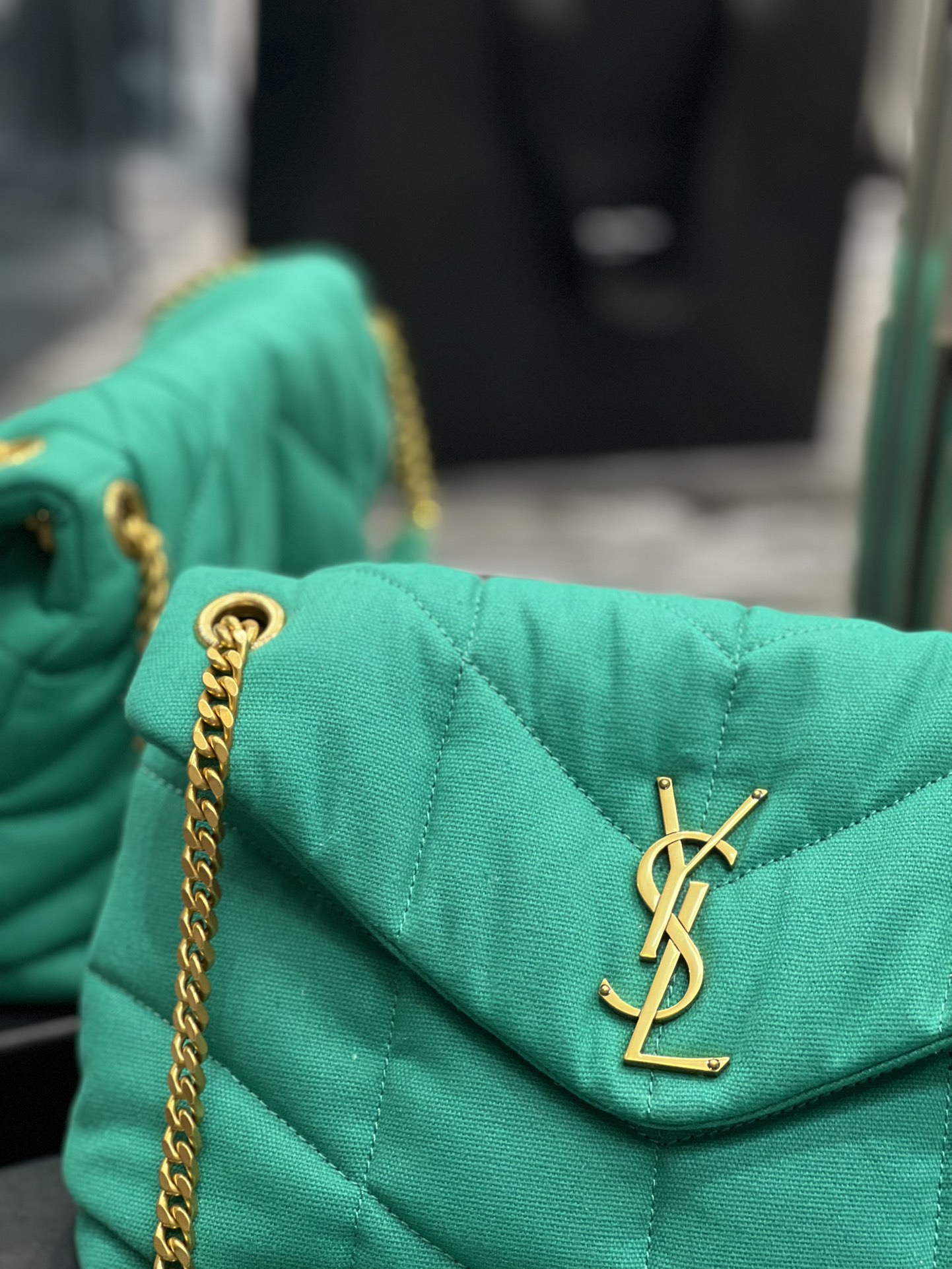 Y51 loulou puffer 620683 29cm