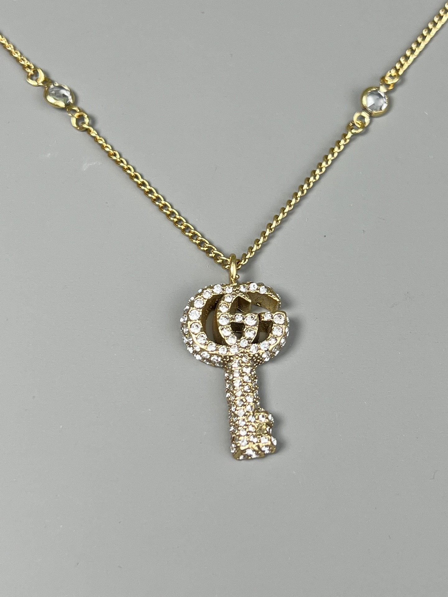 Gvc*1 epilogue necklace 01