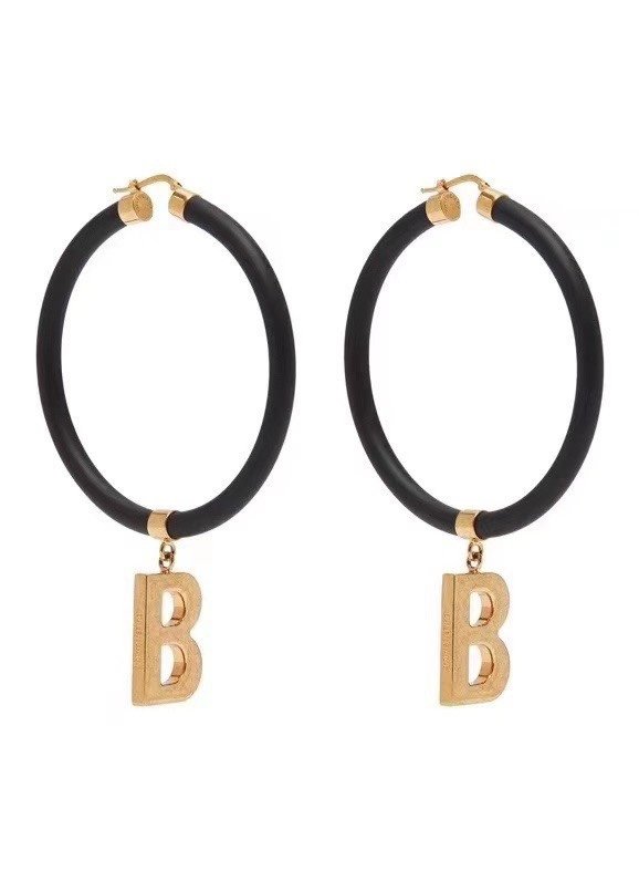 Ba1en*iaga earrings 012