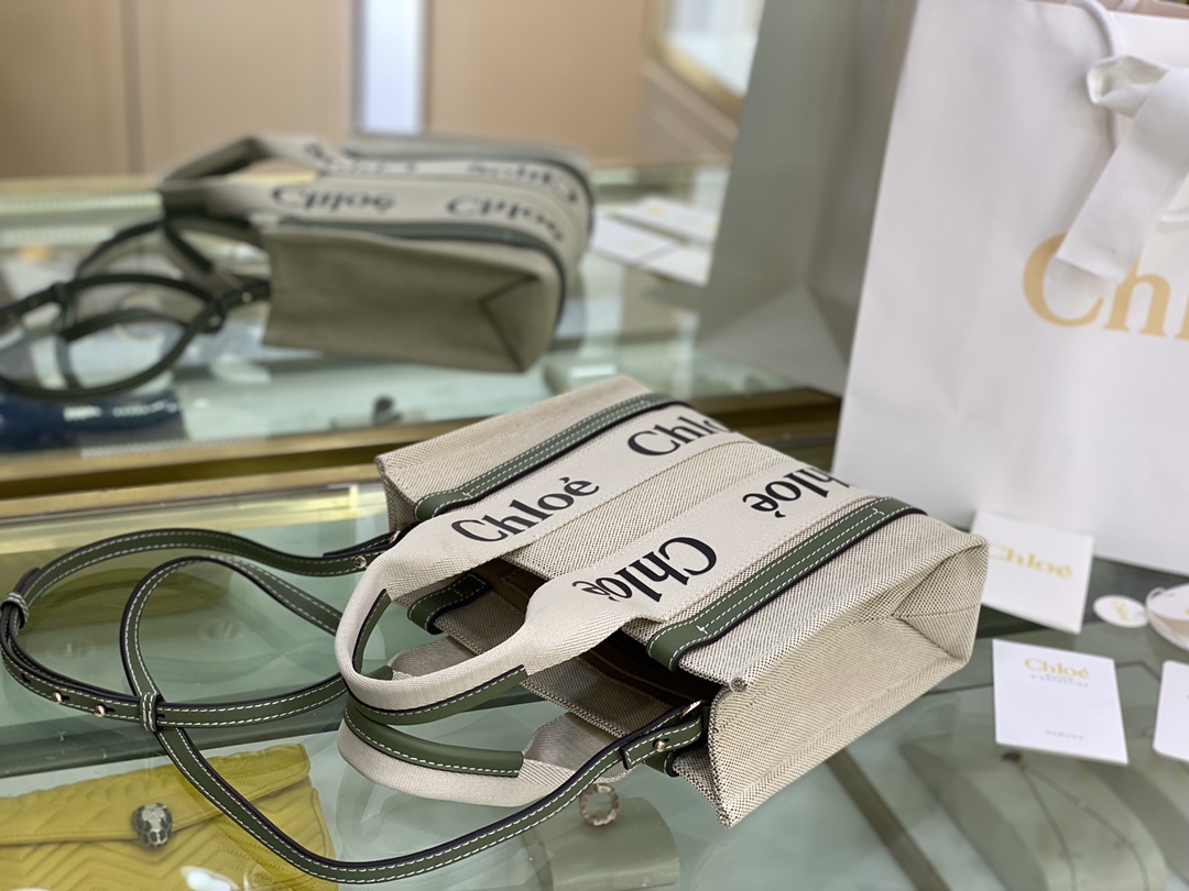 Chloe Woody tote bag N7666 26.5cm 01