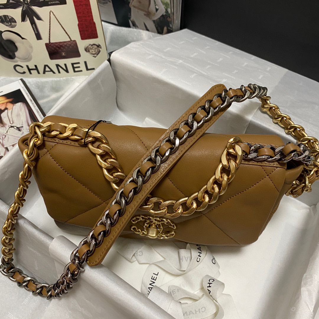 Ch**el 19 calfskin in brown-26×16×9cm