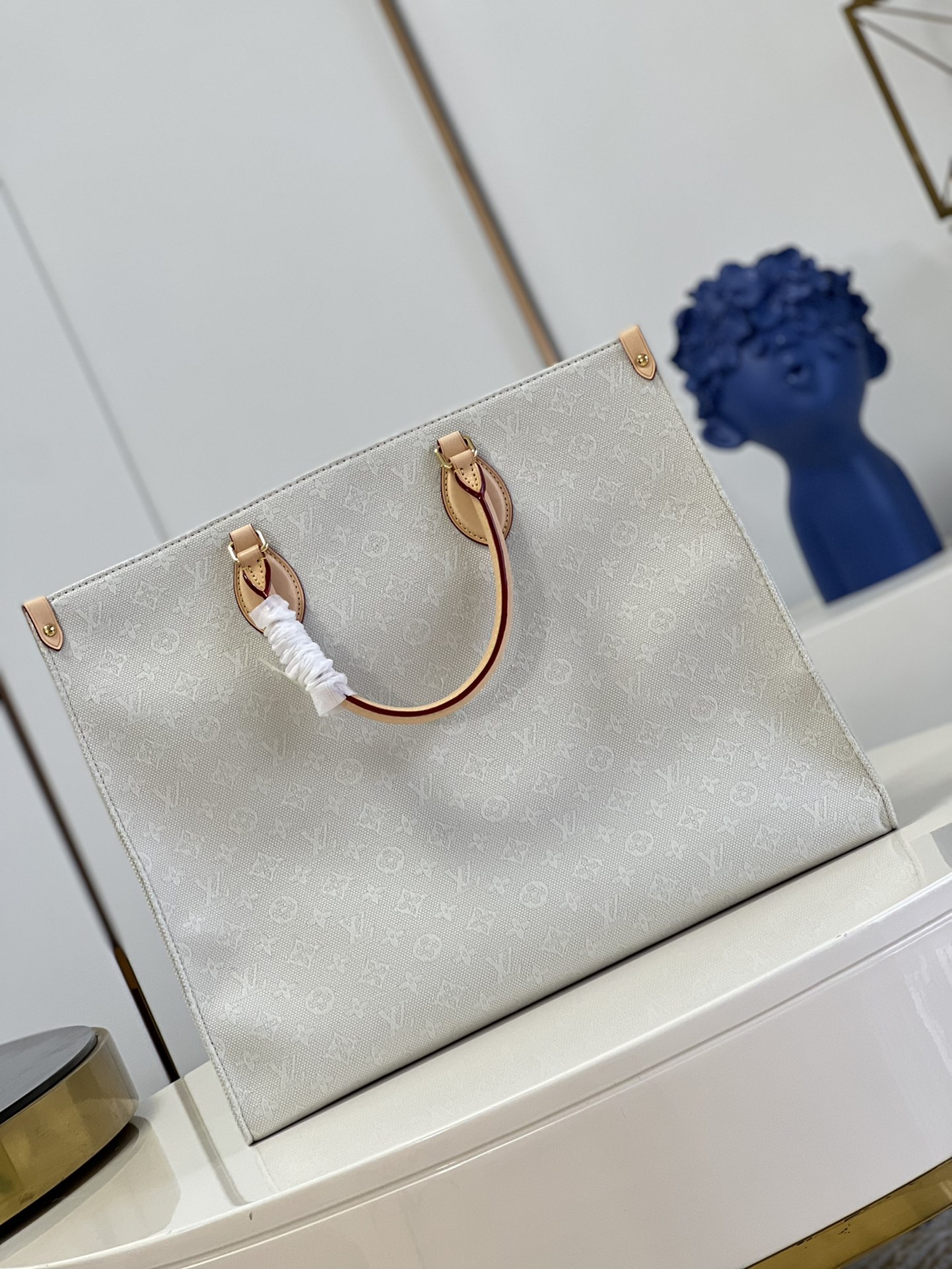 LV On the go rose red