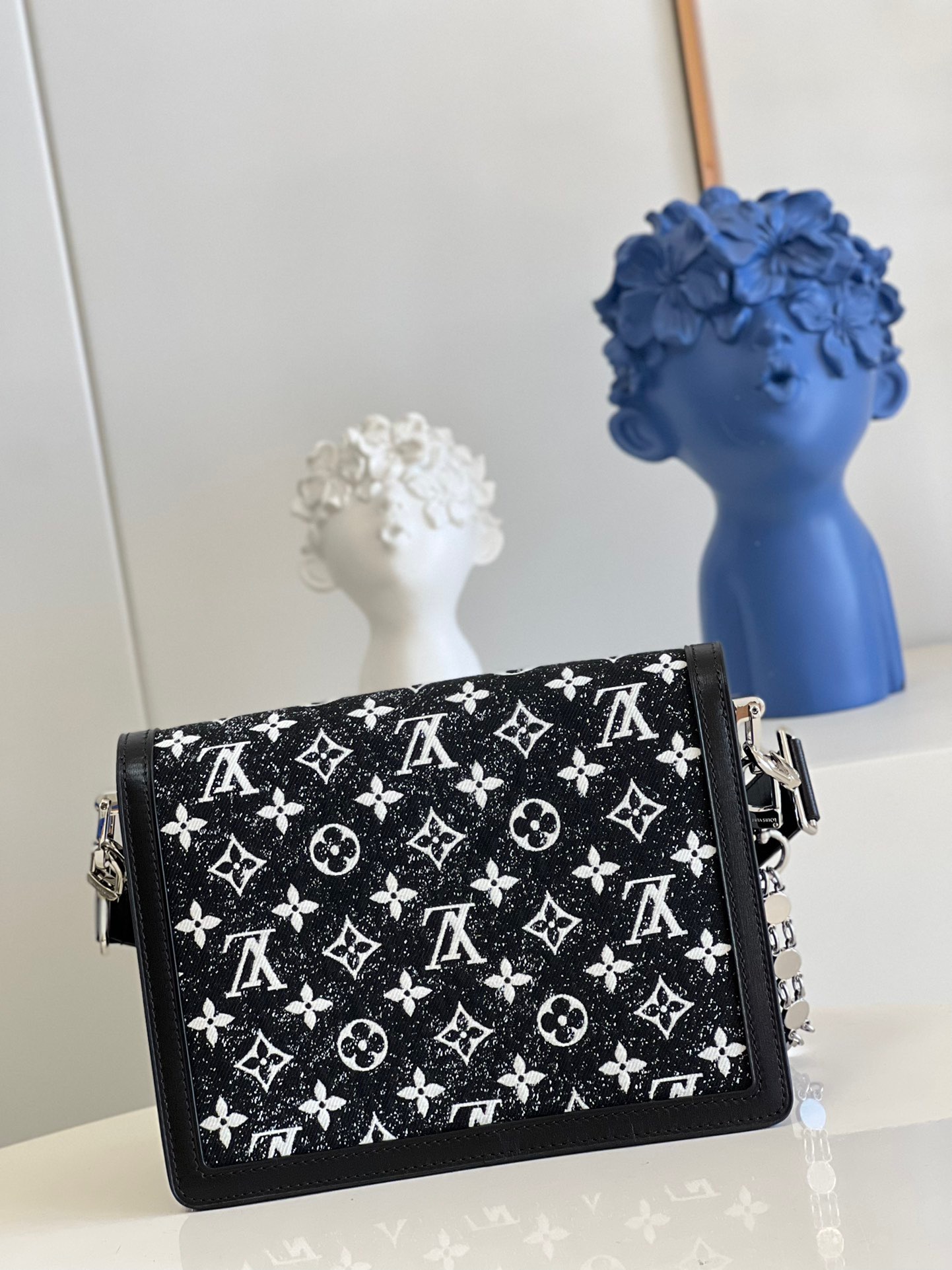 LV dauphine black M59361