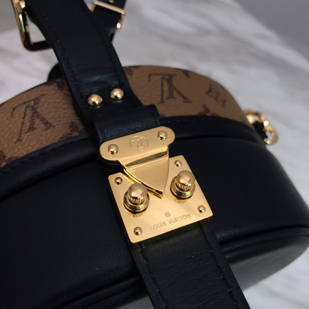 LV Petite Boite Chapeau M43510