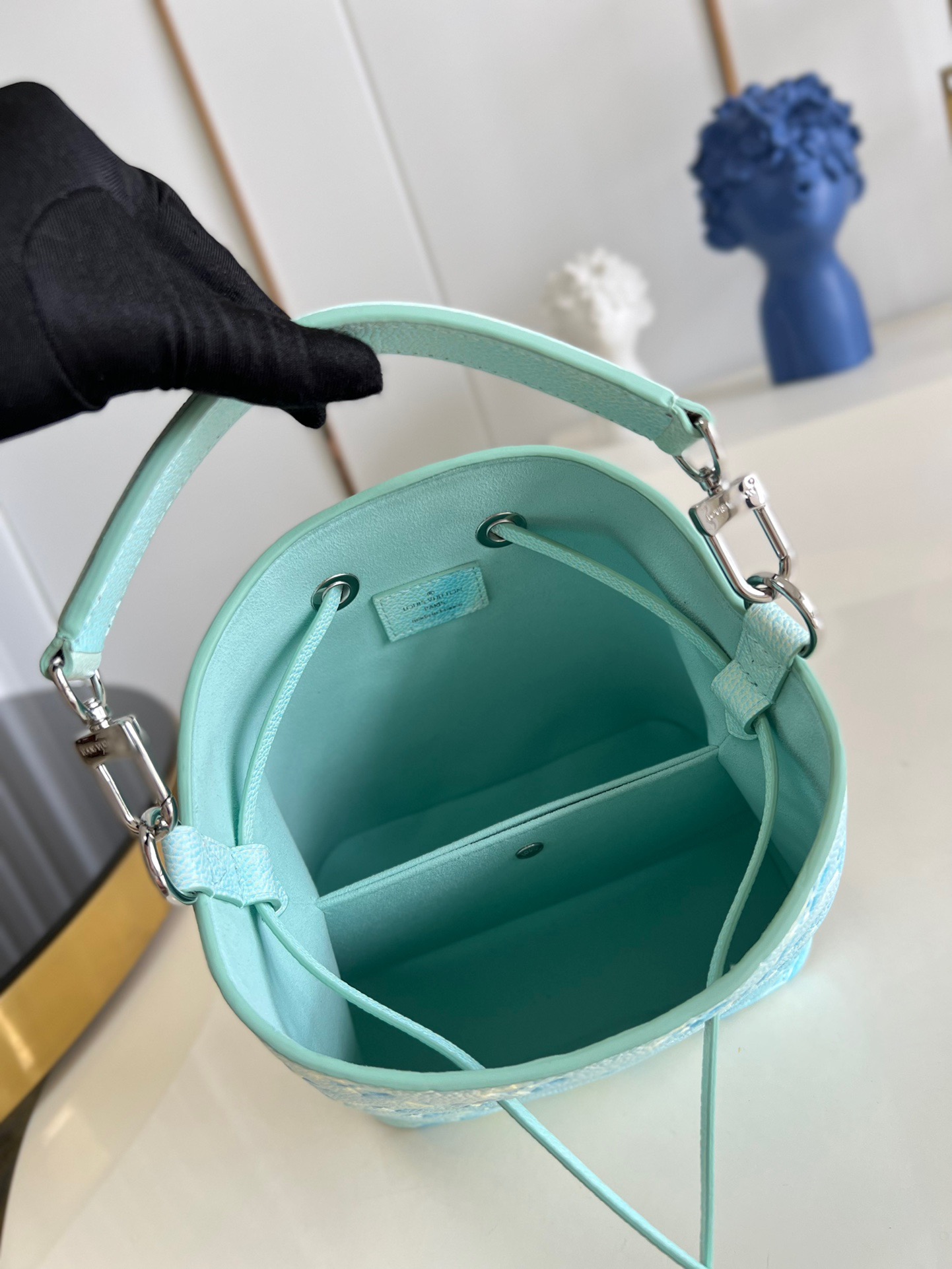 LV small NEONOE GREEN M46269 20cm