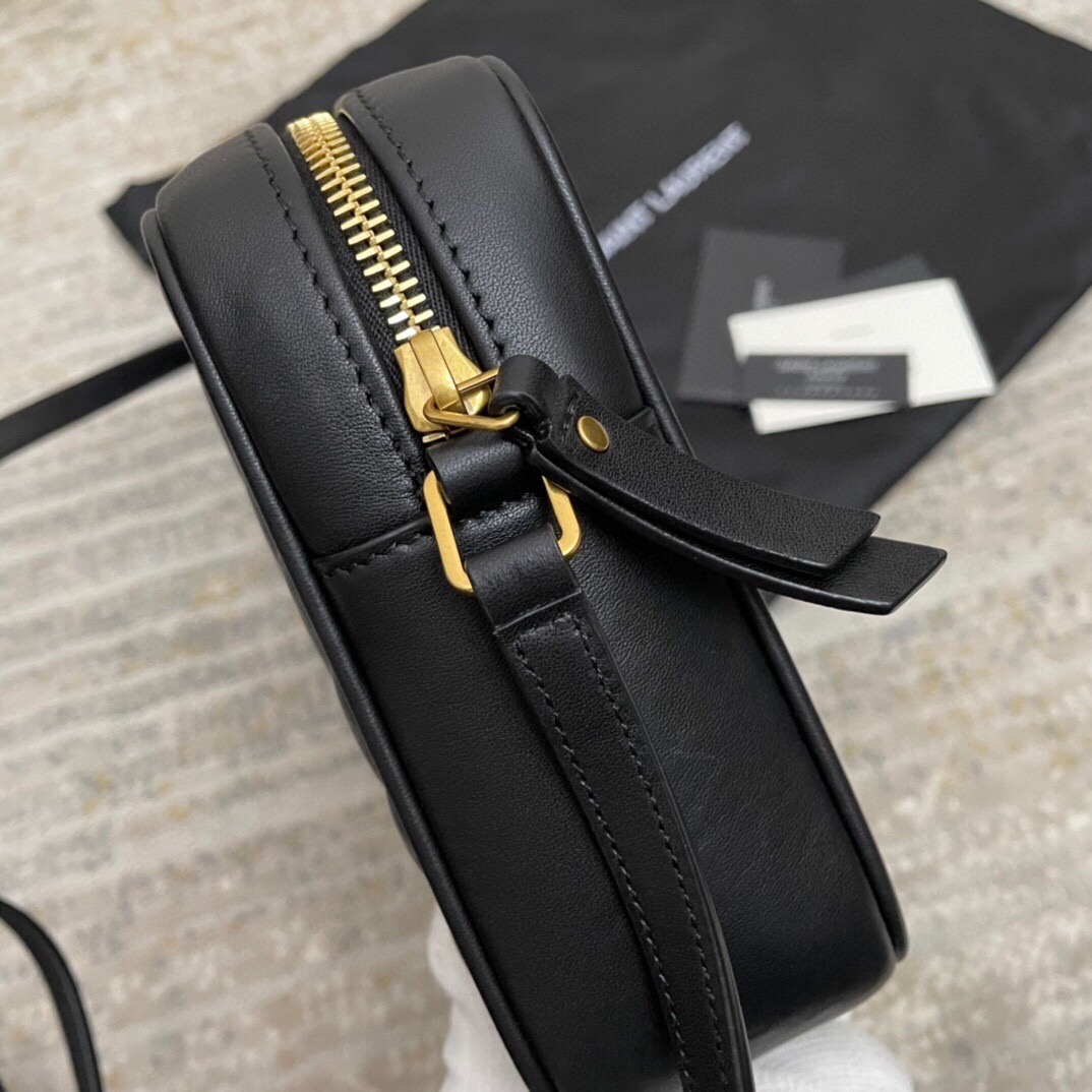 Y51 loulou camera bag golden 520534 23cm