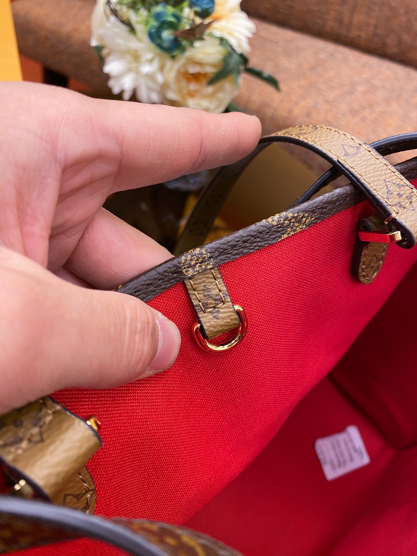 LV OnTheGo MM M45321 - 35 x 27 x 14 cm