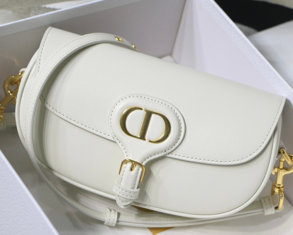 D10r bobby east-west bag smooth leather m9327  white - 22x13x5cm