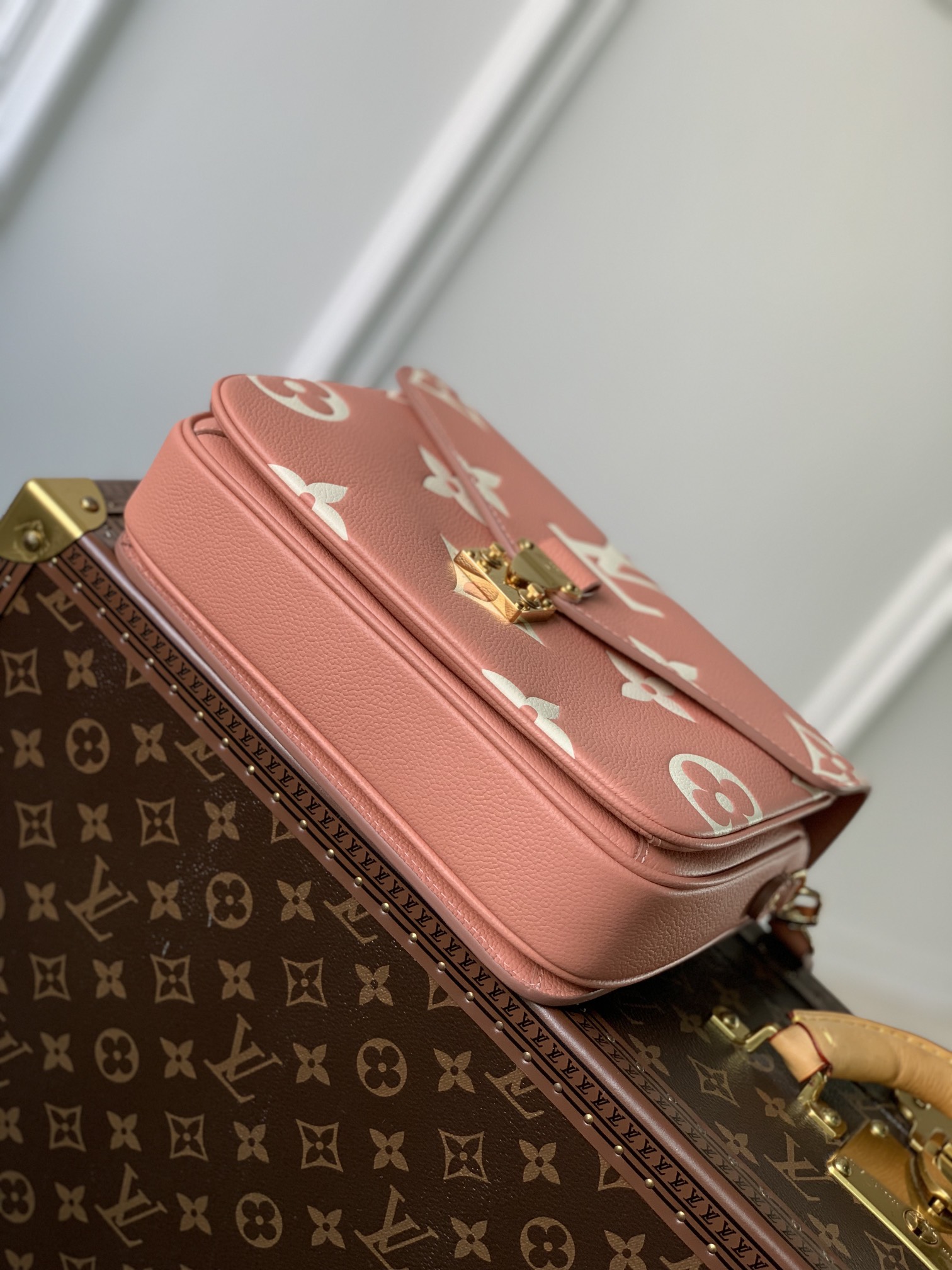 LV Pochette Métis Bicolo Monogram Empreinte Pink - M45773 - 25x19x7cm