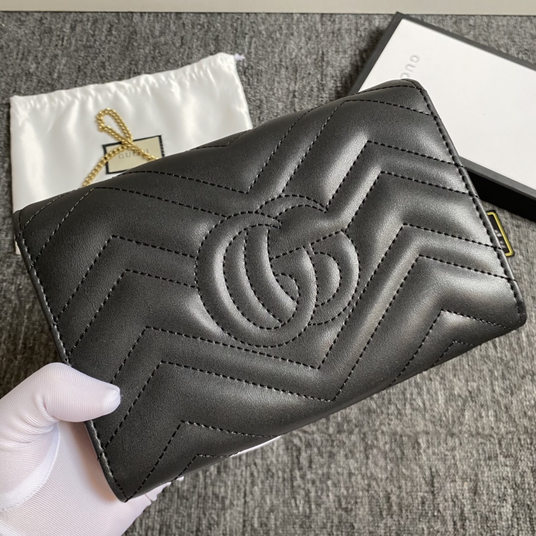 GG Marmont matelassé mini bag Black 474575 – 20cm x 13cm x 6cm