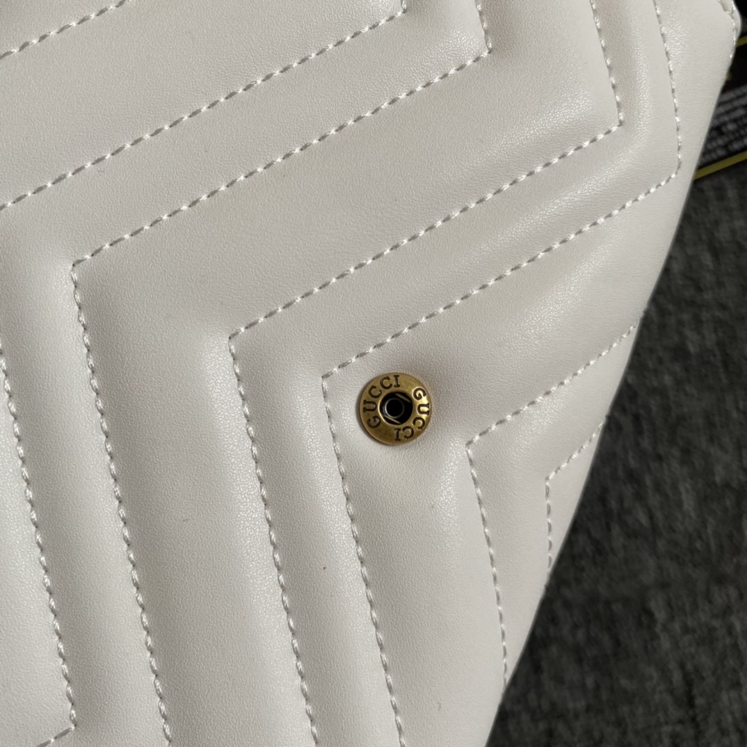 GG Marmont matelassé mini bag White 474575 – 20cm x 13cm x 6cm
